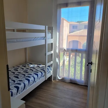 Apartment Surf House Mirice Vignola Mare